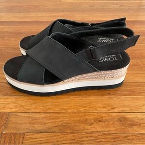 TOMS Black and Tan Wedge Sandals